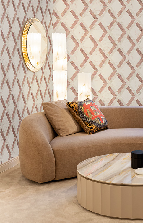 Beige rötliche Versace Mustertapete